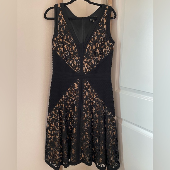 NWOT - Tadashi Shoji Lace & Jersey Fit & Flare
Black Nude Sleeveless Dress - Picture 4 of 8